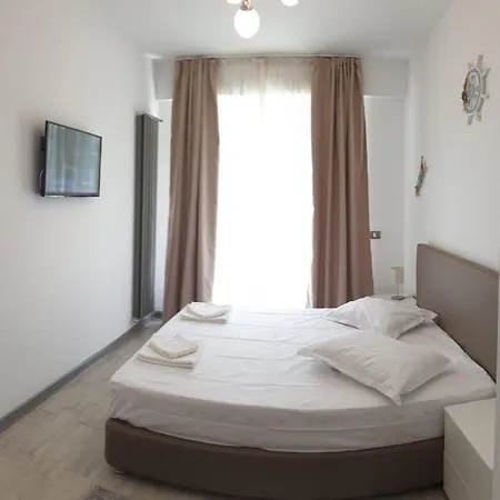 Alezzi Cozy Năvodari